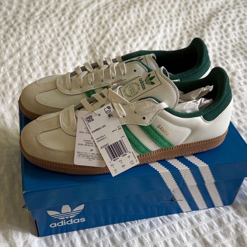 Adidas Samba Shoes with Green Accents